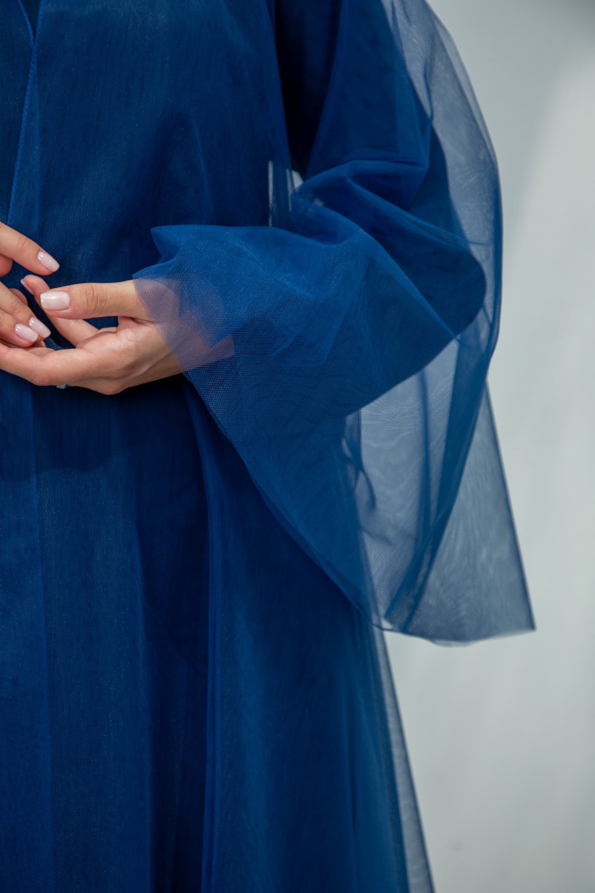 M08 Royal Blue Tulle Abaya